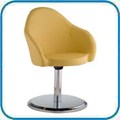 Cadeira Gogo estofada cromada. Seu design se integra aos mais diversos ambientes como reas de comunicao, restaurantes, salas de treinamento, reas de lazer, copas, lanchonetes e cafs, entre outros. Por ser injetada em polipropileno,  de fcil limpeza e manuteno e extremamente resistente. Disponvel tambm com estrutura fixa preta, prata ou cromada.